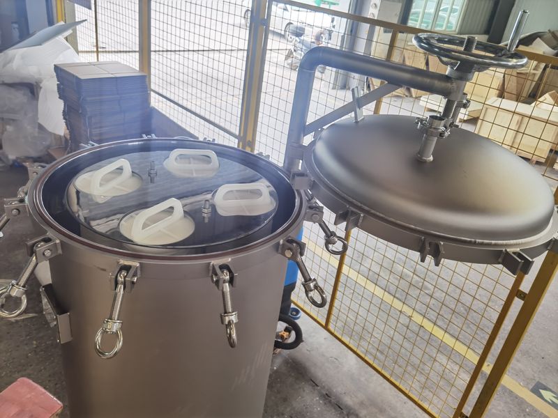 大通量过滤器-大通量过滤器-过滤器-产品中心-烧结网_烧结毡_不锈钢折波滤芯_冲孔板复合网_粉末烧结滤芯_金狮贵宾会